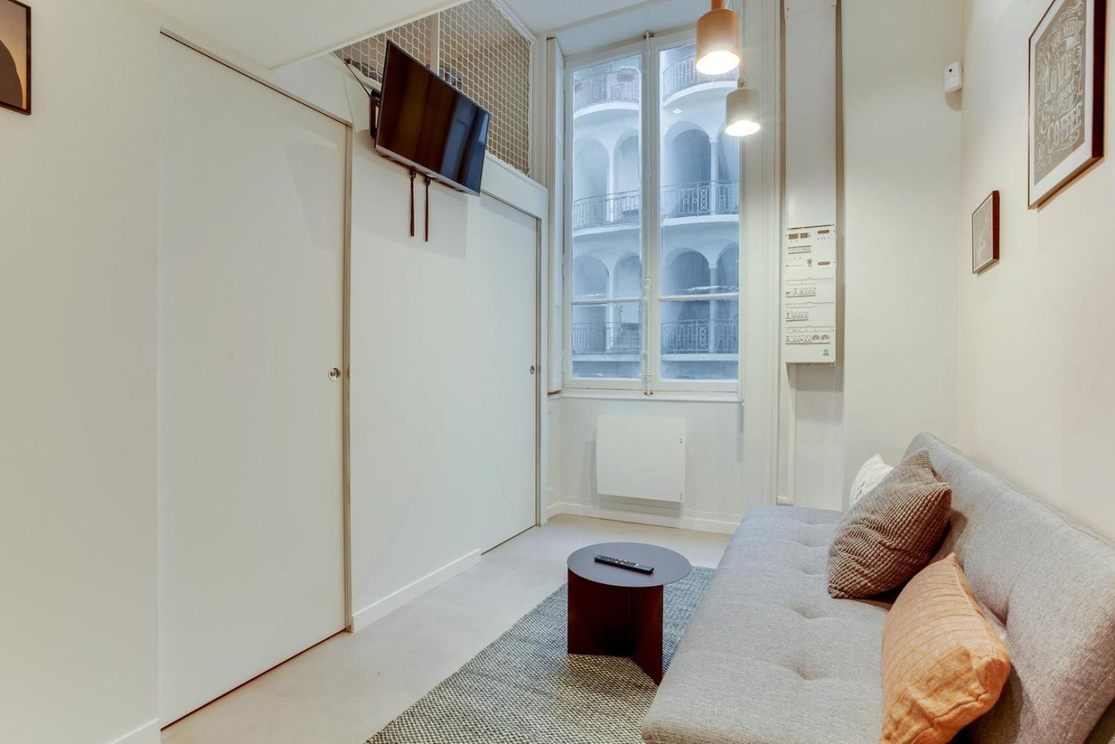 Guestready - Hotel De Ville - Hypercentre ลียง ภายนอก รูปภาพ